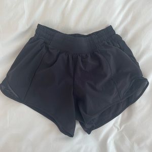 Lululemon hotty hot shorts
